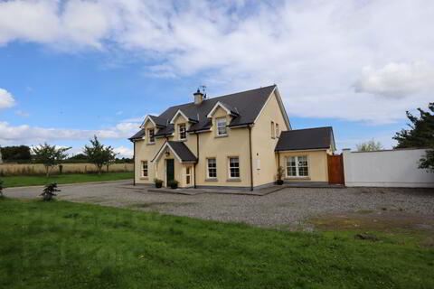 Yellow House, Dillonstown