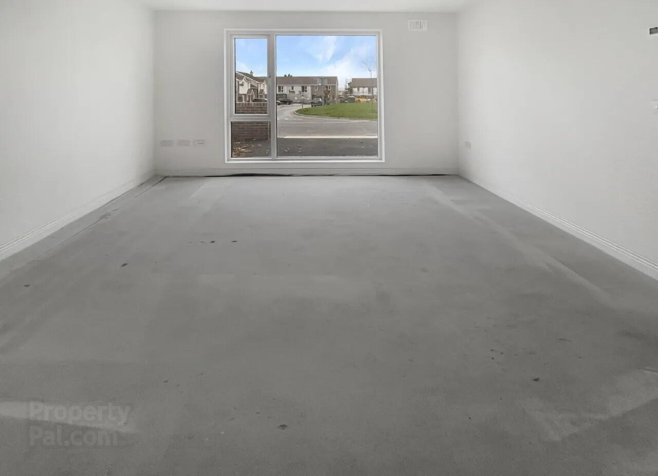 Three Bedroom End Of Terrace 3 of 10