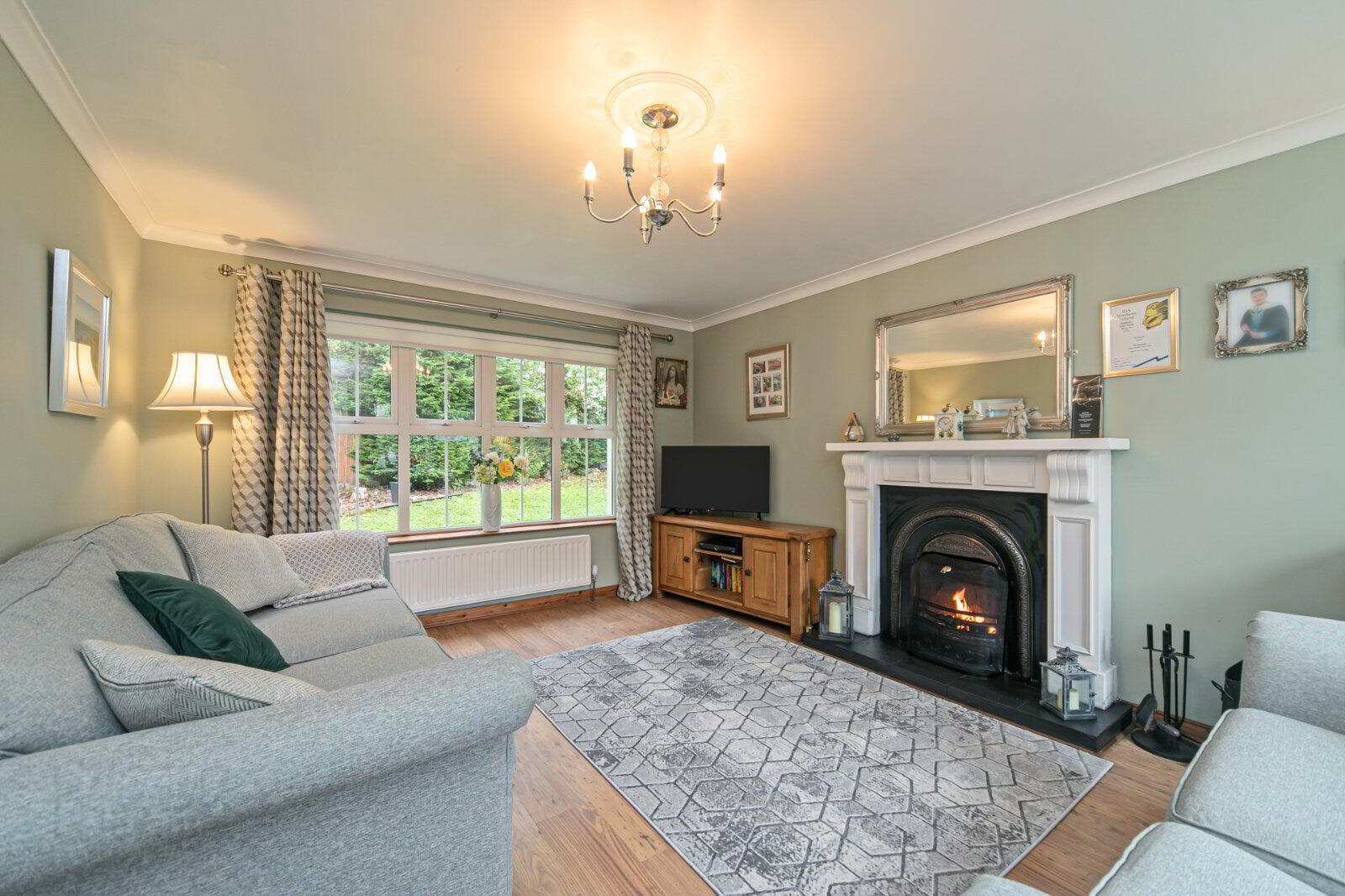 24 Lagmore Glen 5 of 23