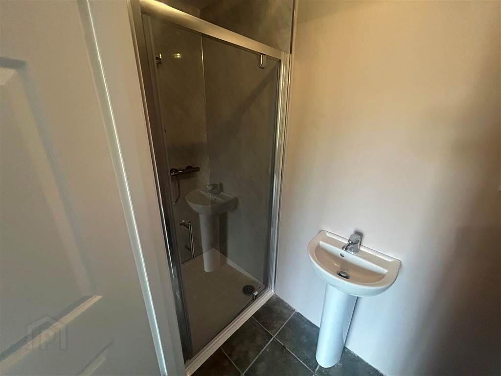 Apt 19 The Courtyard, 222 Castlereagh Road 9 of 10