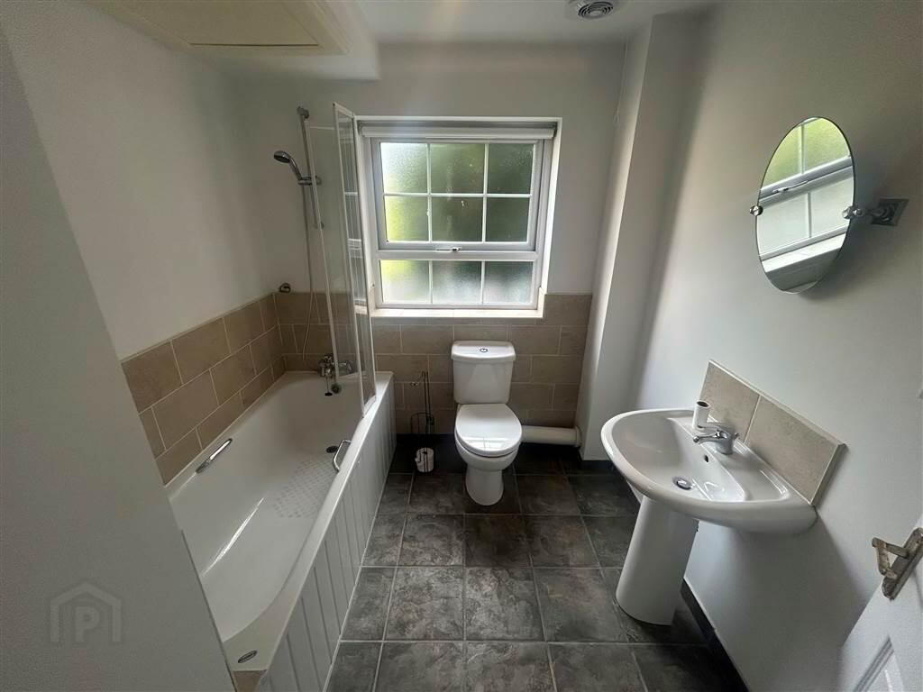 Apt 19 The Courtyard, 222 Castlereagh Road 10 of 10