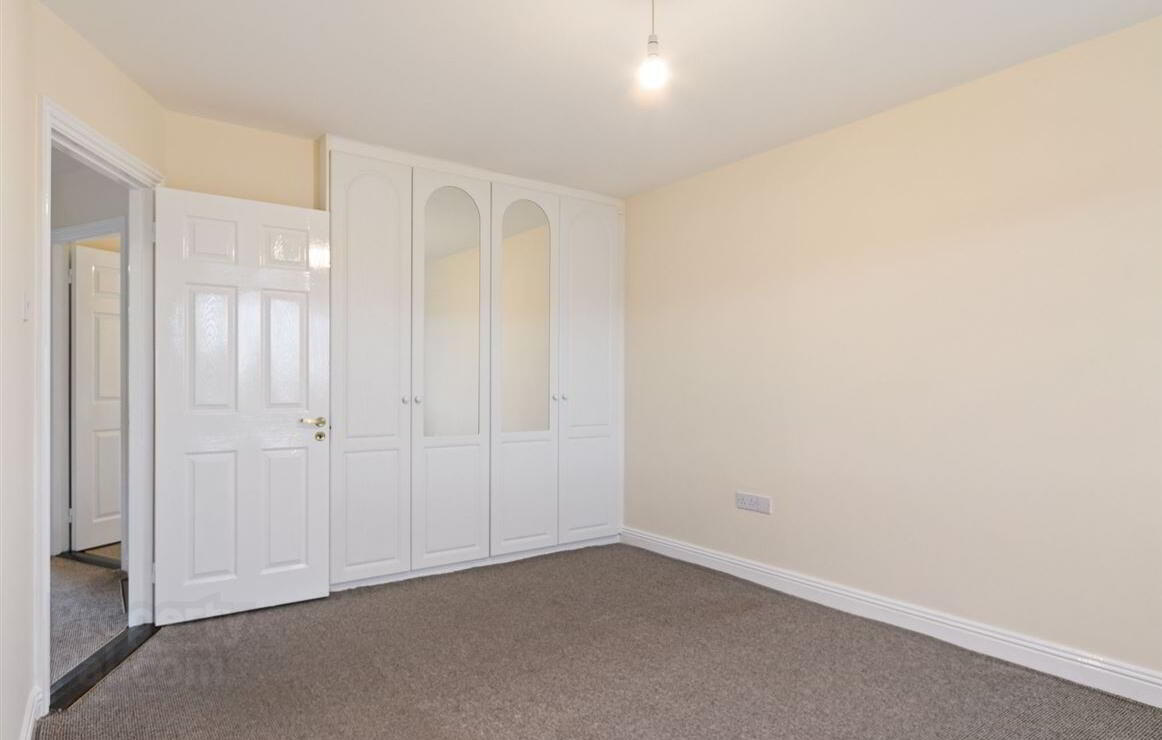 4 Woodstown Hill 13 of 22