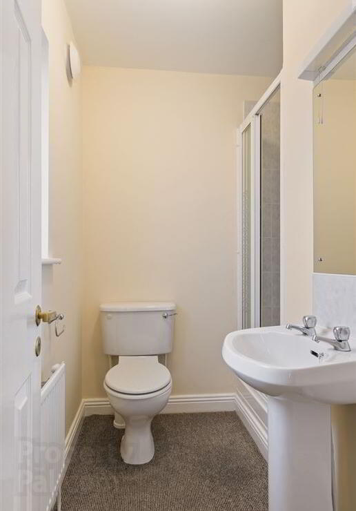 4 Woodstown Hill 14 of 22