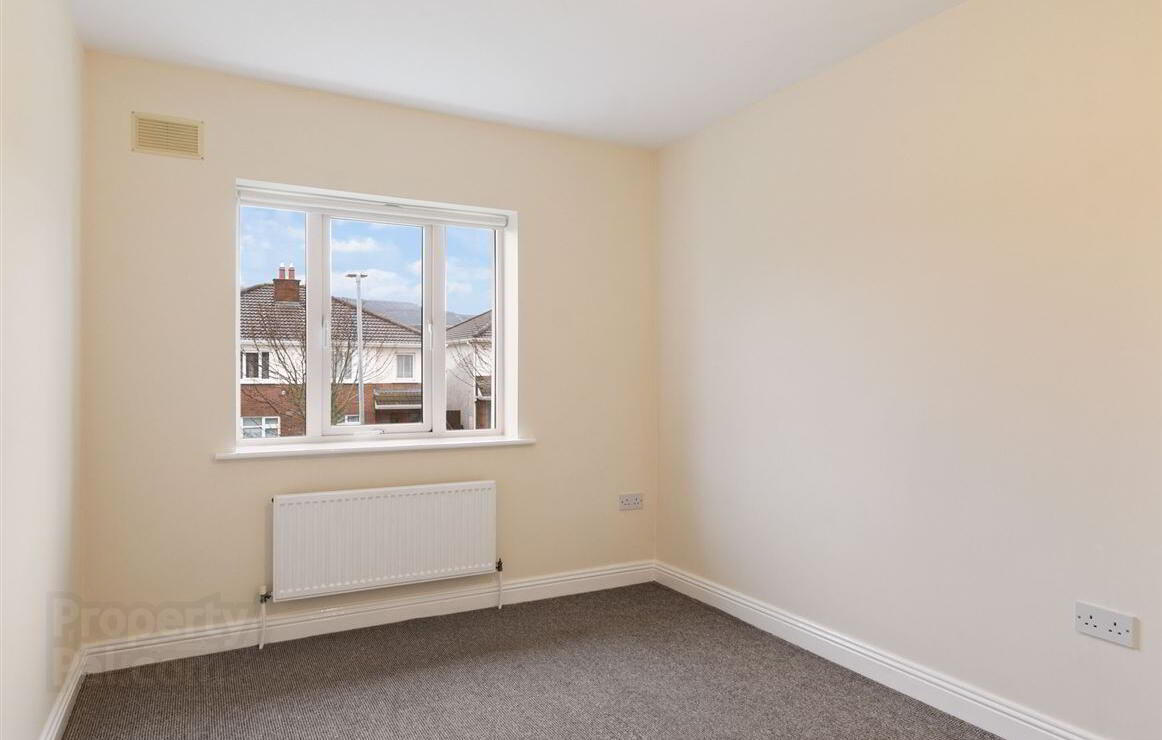 4 Woodstown Hill 15 of 22