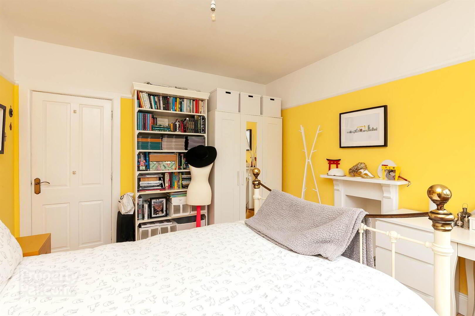 10 Thornhill Crescent 23 of 30