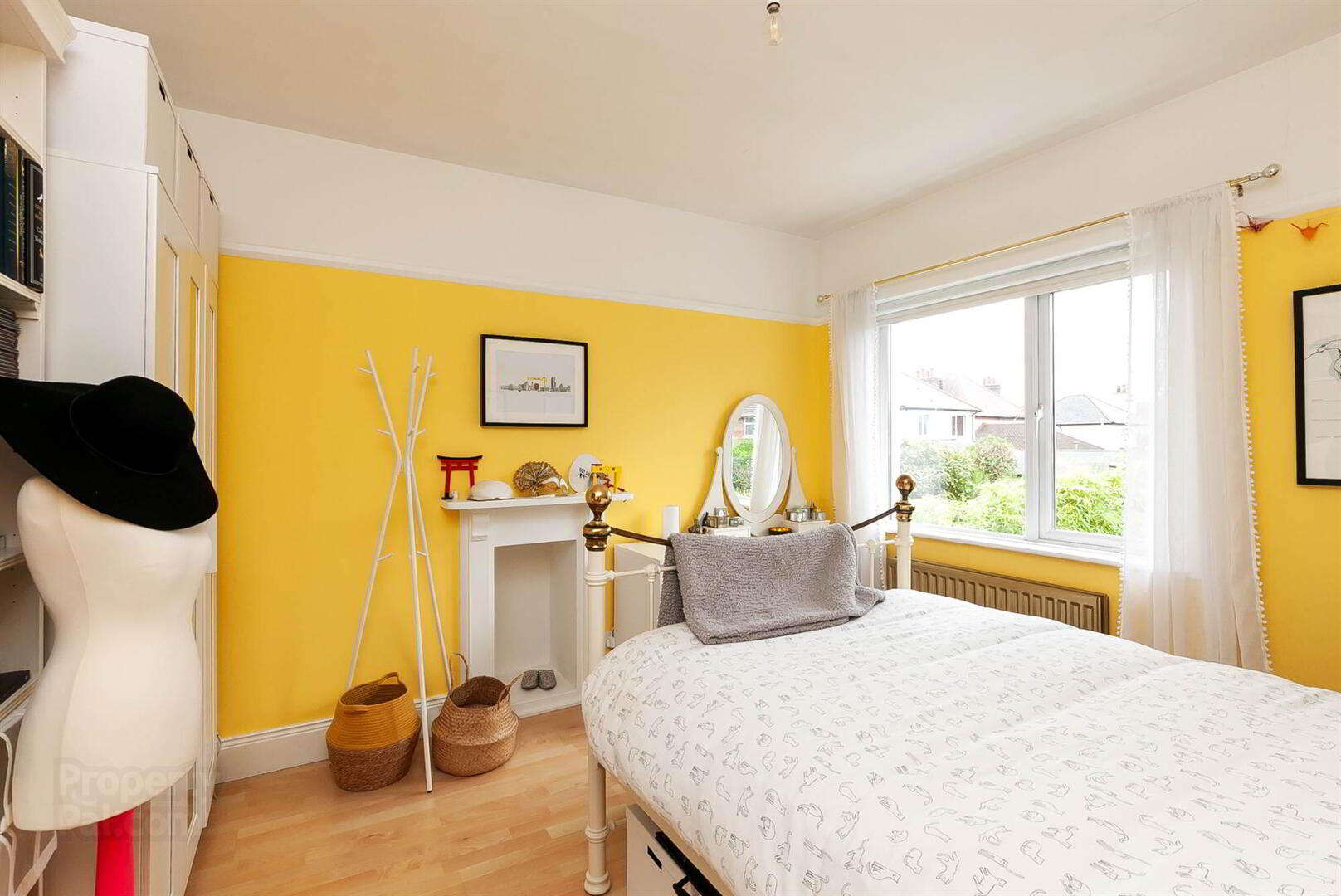 10 Thornhill Crescent 22 of 30