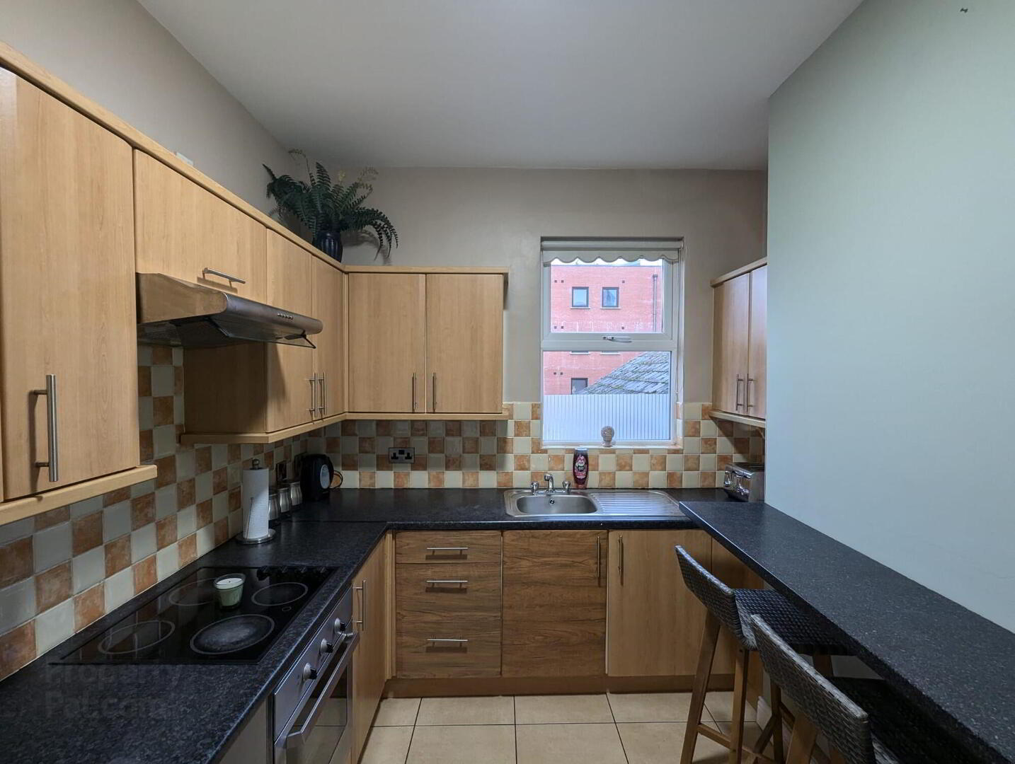 5 Upper Frank Street 5 of 16