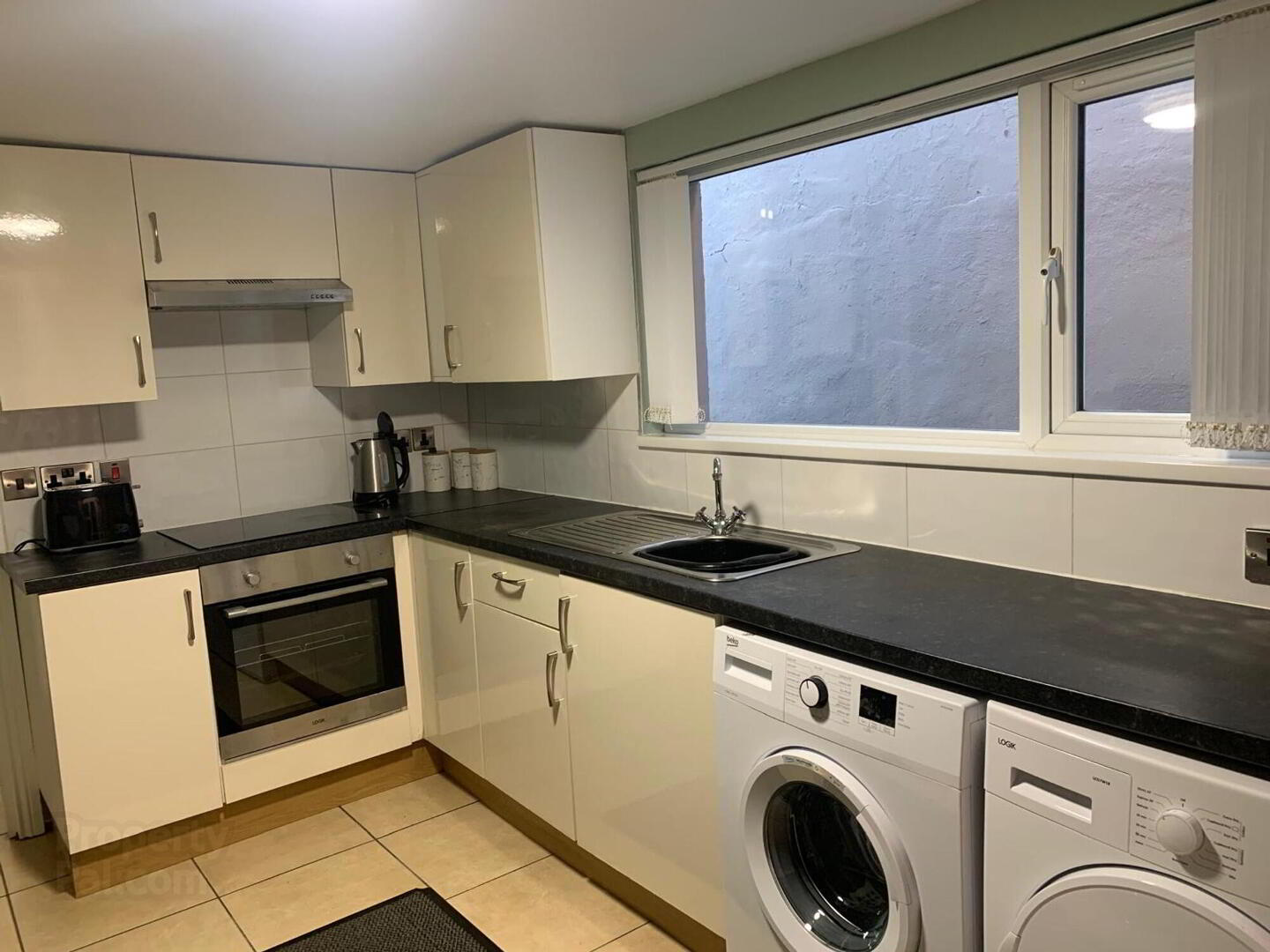 5 Upper Frank Street 14 of 16