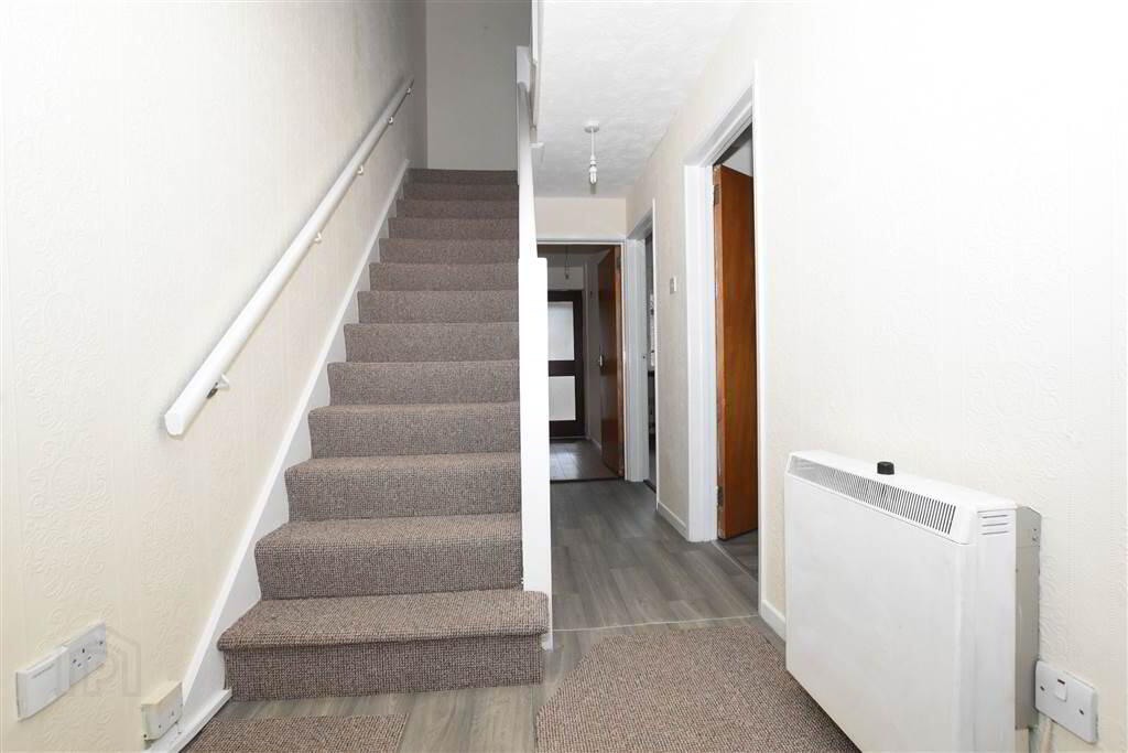 65 Movilla Street 4 of 20