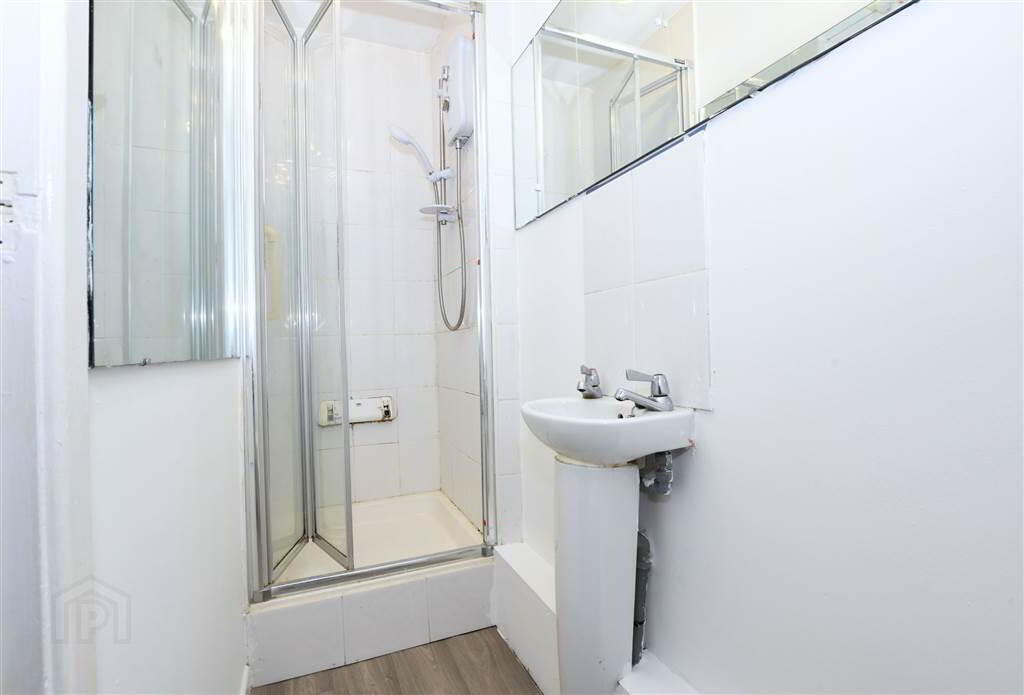 65 Movilla Street 11 of 20