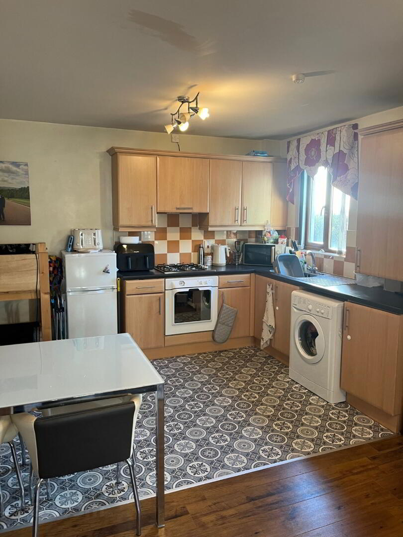 Unit 2c, Heath Lodge Avenue 8 of 18