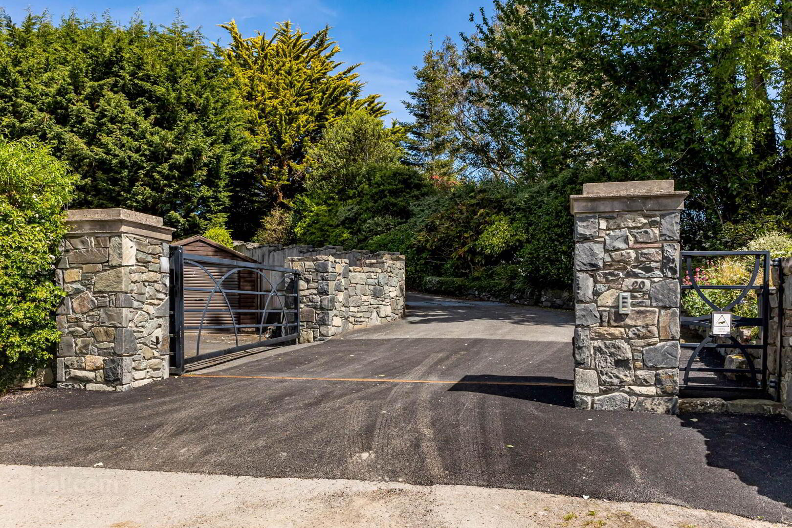 Lisimore, 20 Trench Road 3 of 34