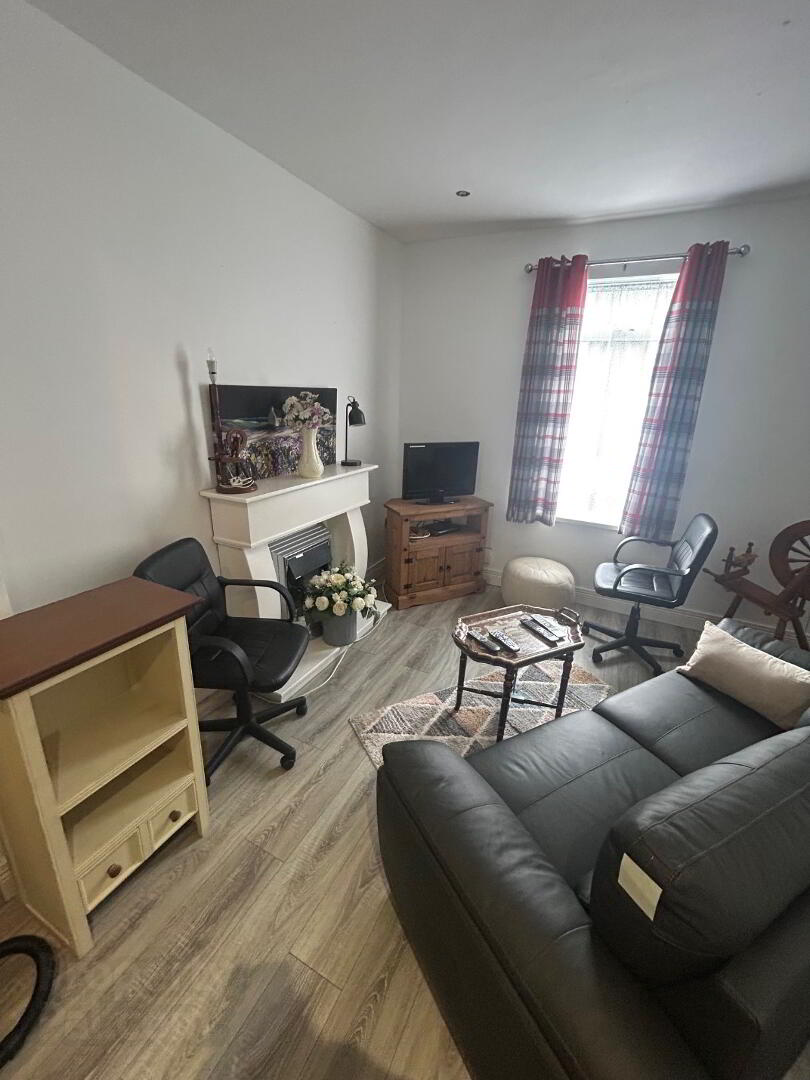 3 Eglinton Terrace 4 of 12