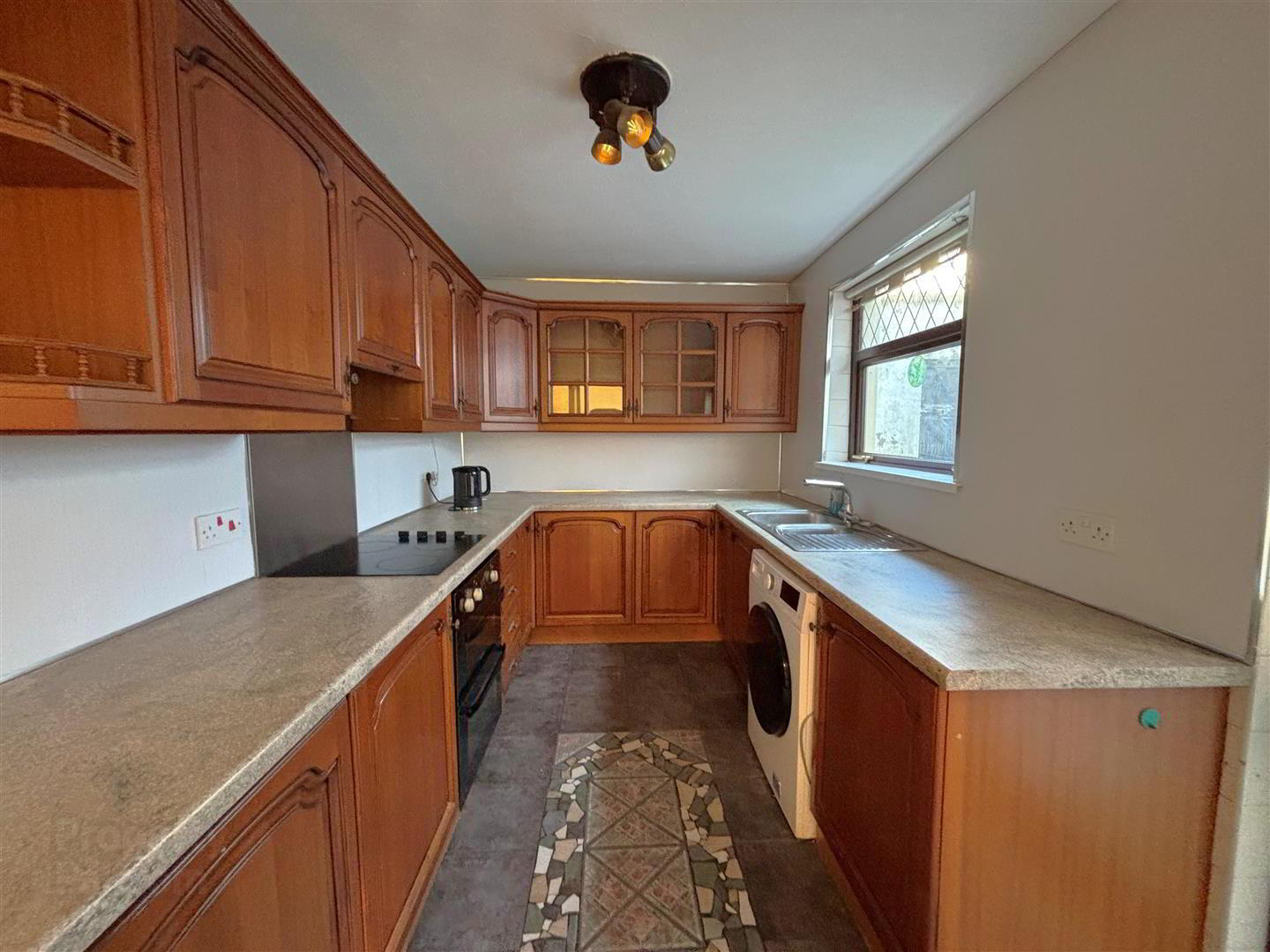 339 Oldpark Road 9 of 17