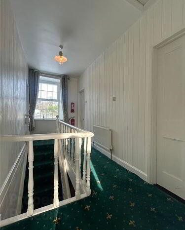 Keane St 20 of 38
