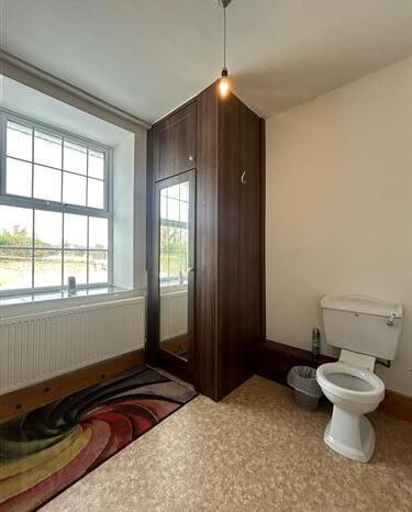 Keane St 31 of 38