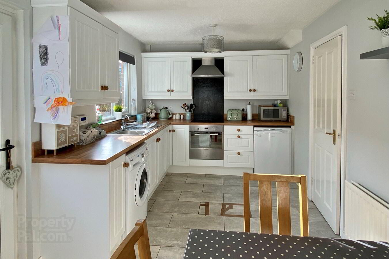 7 Claremont Avenue 6 of 13