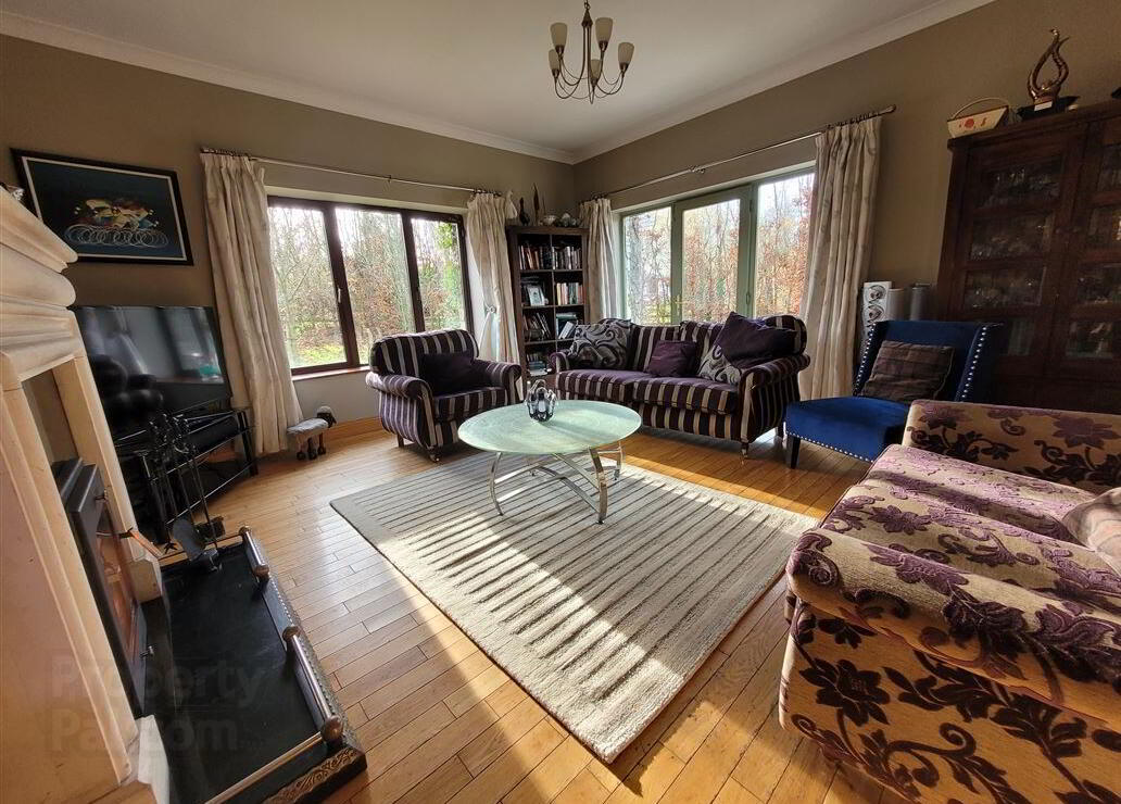 House On 4 Acres, 3 The Gables 16 of 31