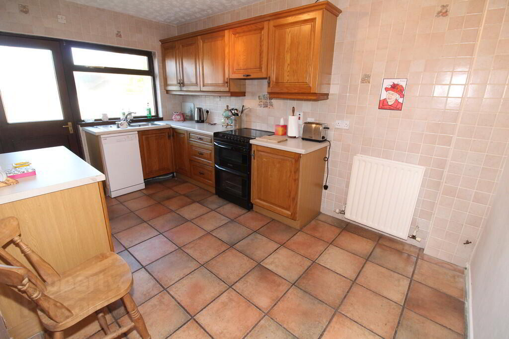 140 Monkstown Road 8 of 23