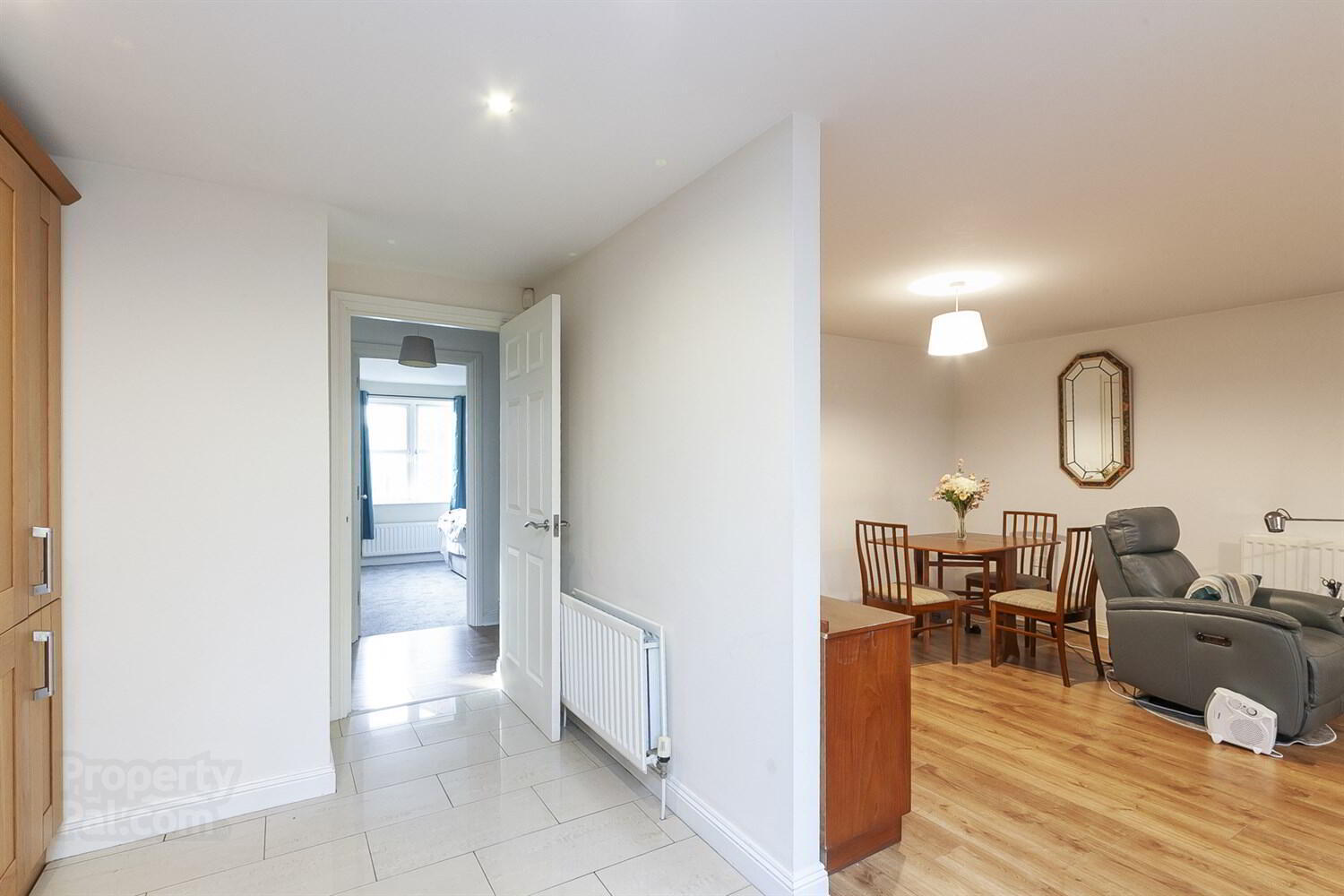 Apt 6 Oak House, 30 Beech Heights 7 of 15