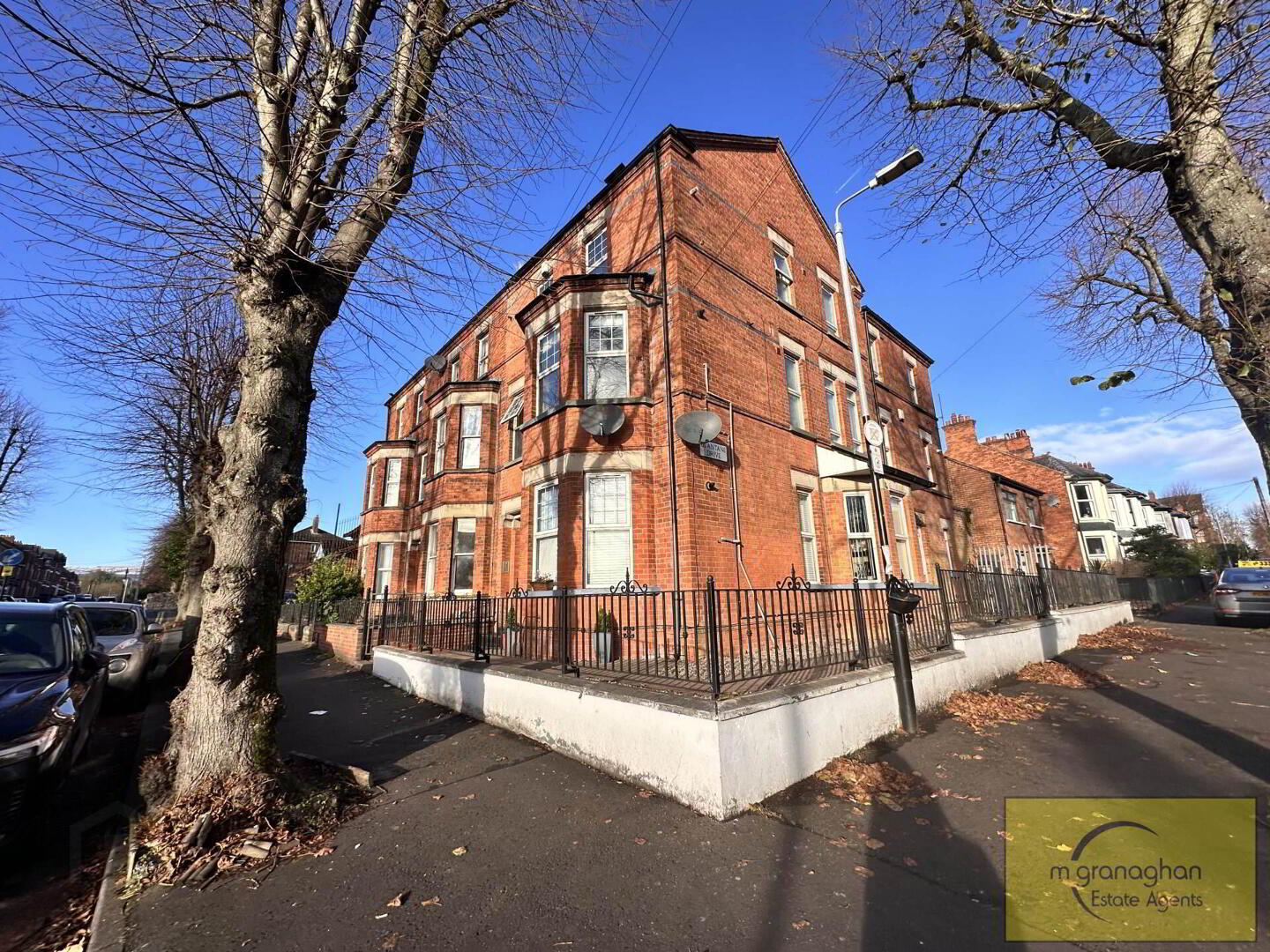 Apt 2, 6 Glandore Avenue 2 of 15