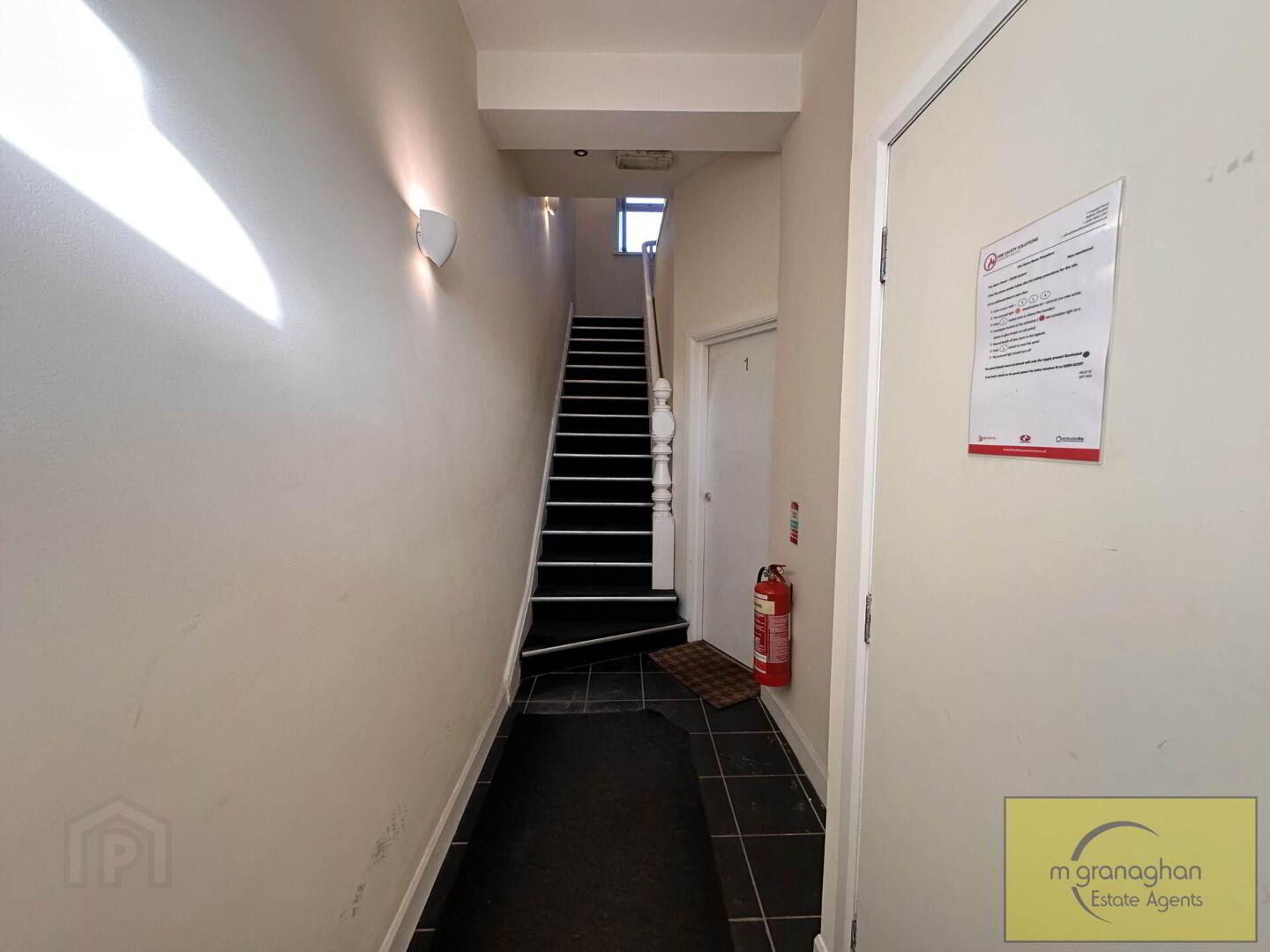 Apt 2, 6 Glandore Avenue 3 of 15