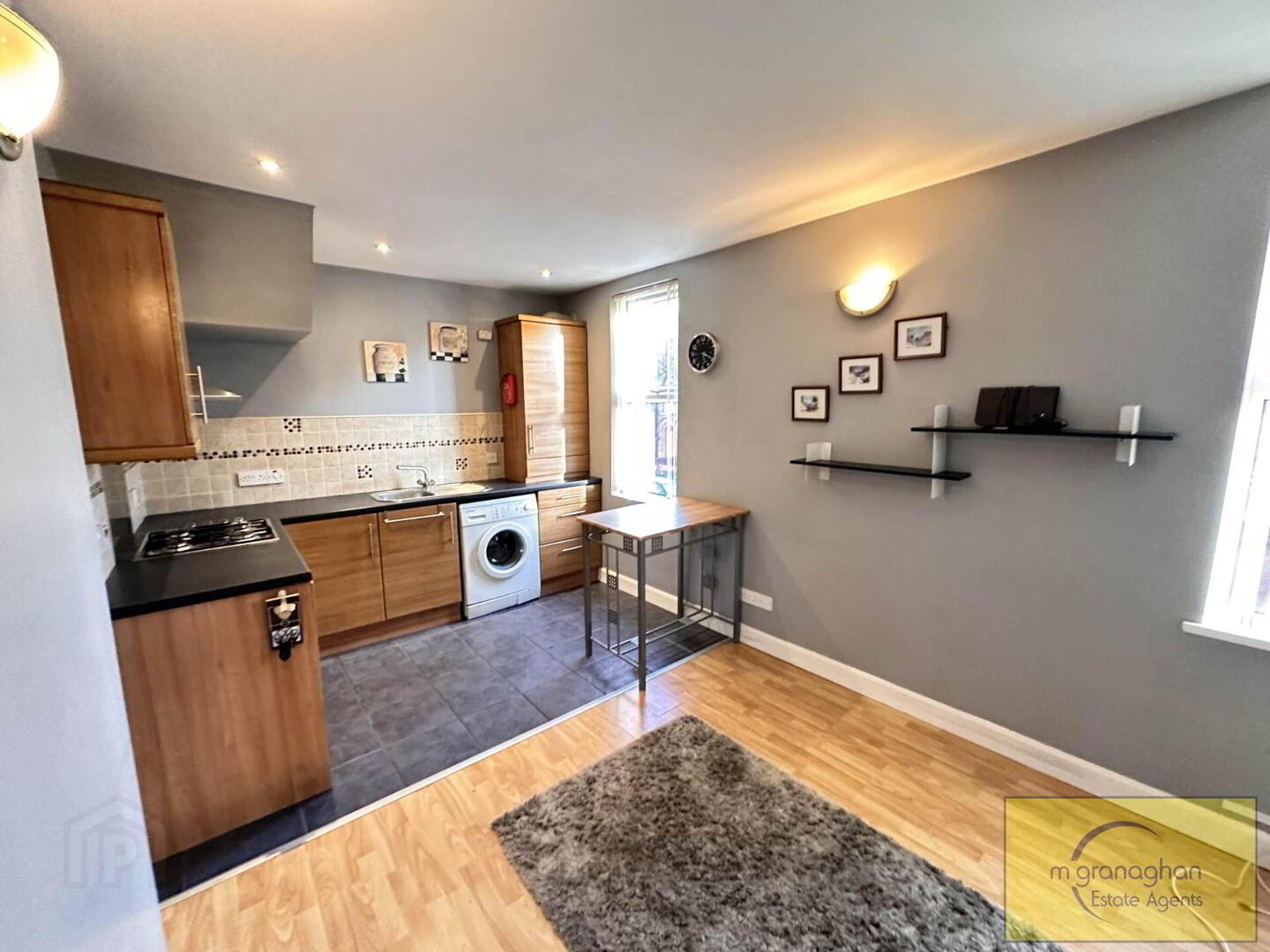 Apt 2, 6 Glandore Avenue 5 of 15