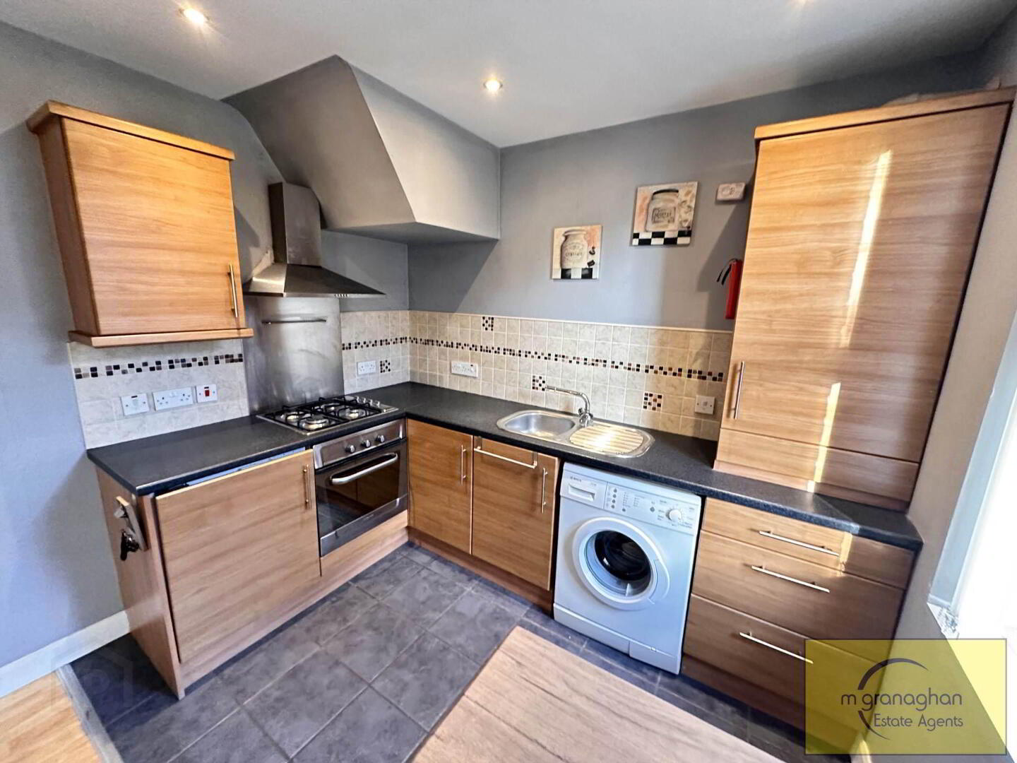Apt 2, 6 Glandore Avenue 6 of 15