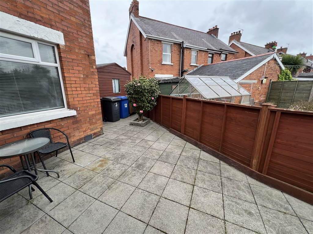 13 Loopland Crescent 21 of 22