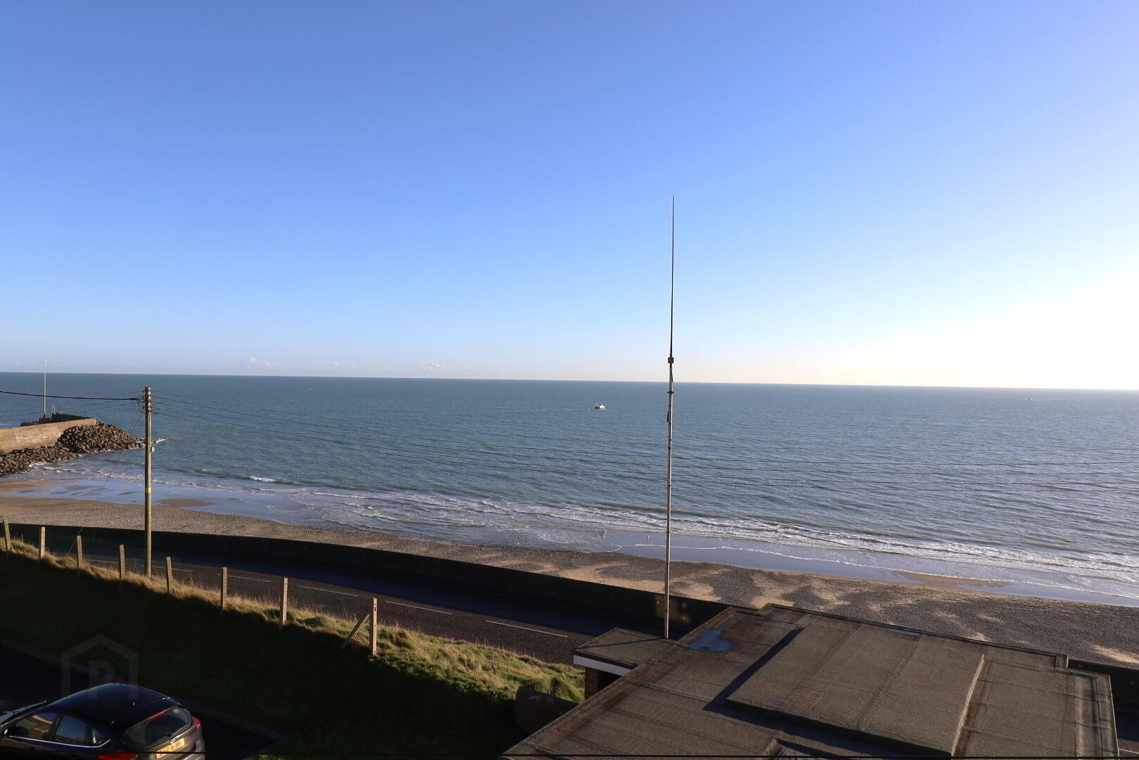 3 Beachside 7 of 29