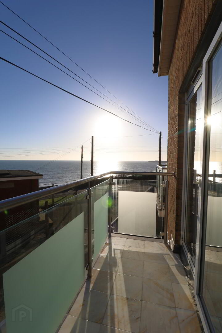 3 Beachside 6 of 29