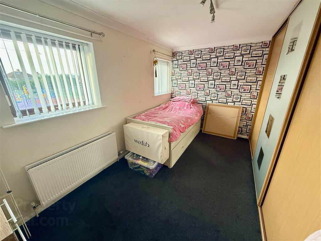 120 Clonduff Drive 8 of 15