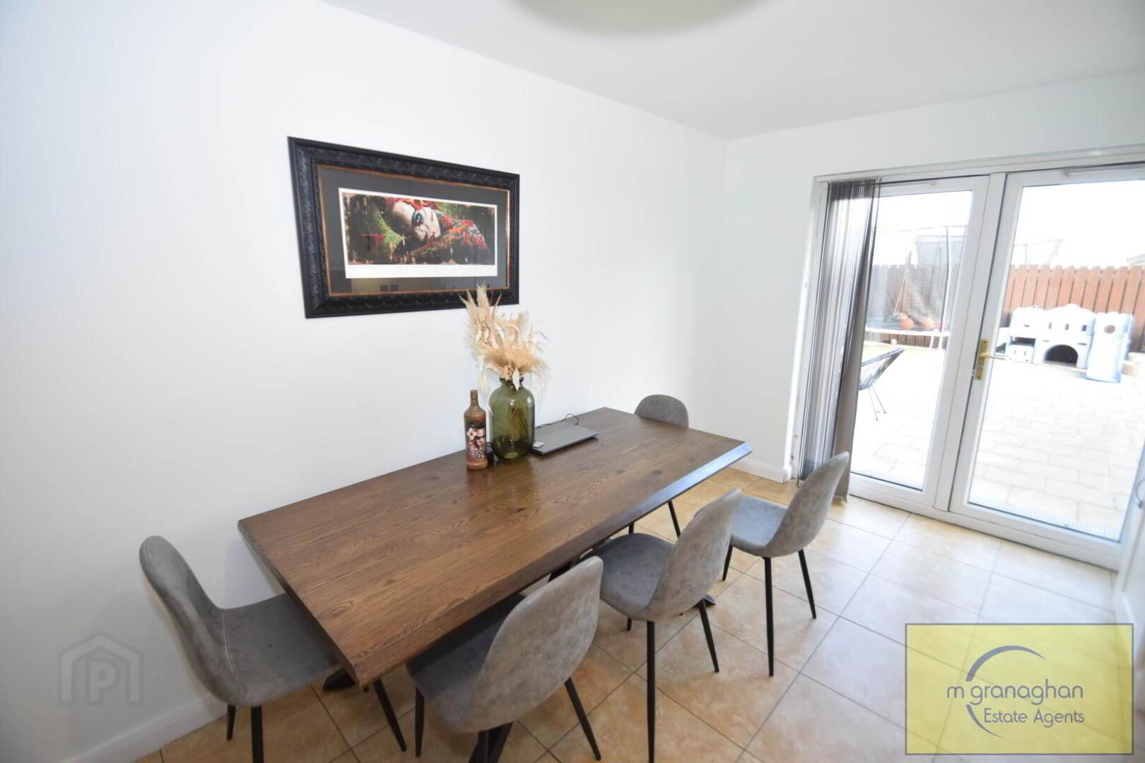 12 Mayfield Square 11 of 38