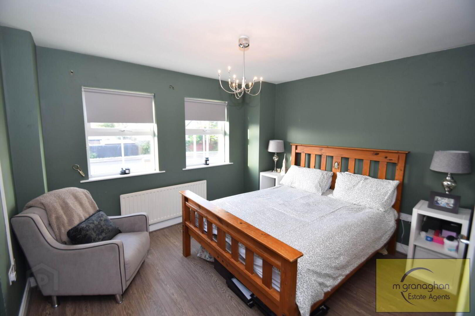 12 Mayfield Square 16 of 38
