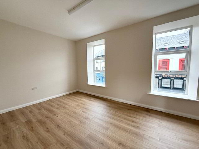24-26 Spencer Road 15 of 19