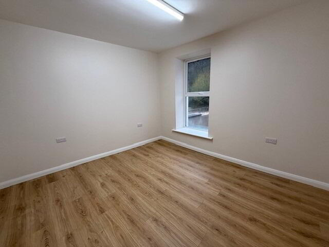 24-26 Spencer Road 19 of 19