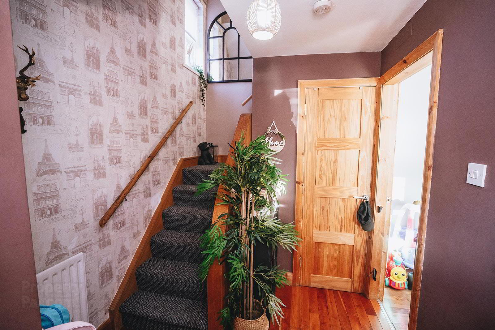 8 Royal Terrace 4 of 23