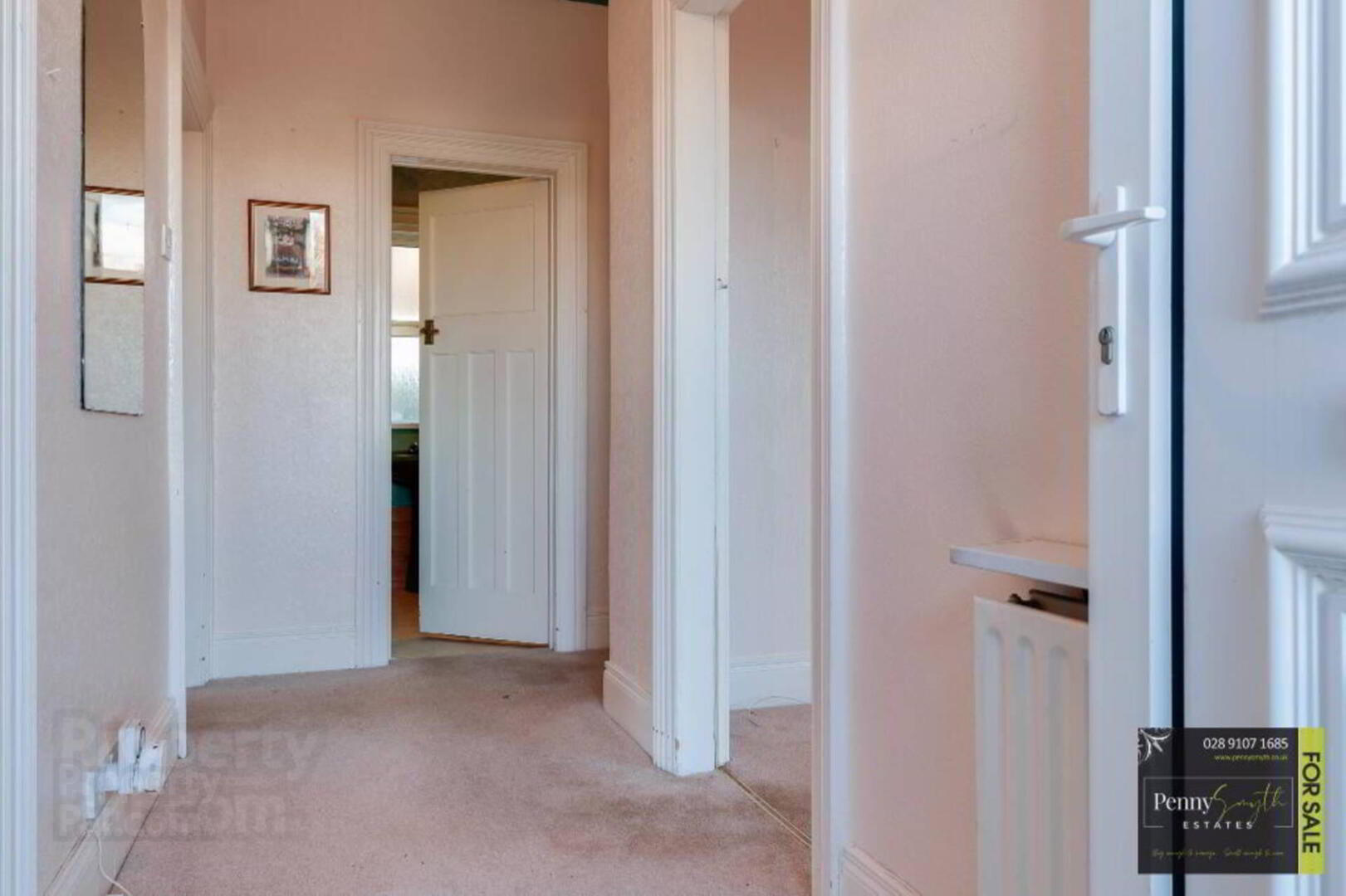 7 Hazeldene Gardens 4 of 33