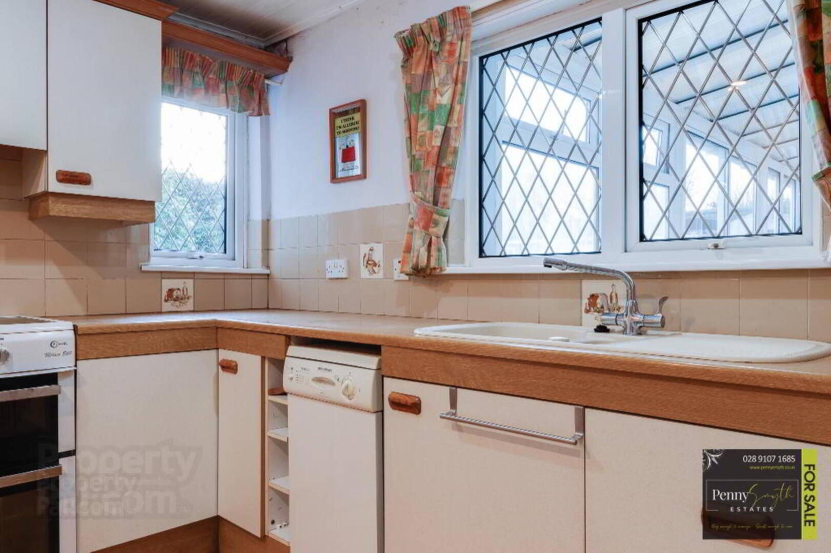 7 Hazeldene Gardens 23 of 33