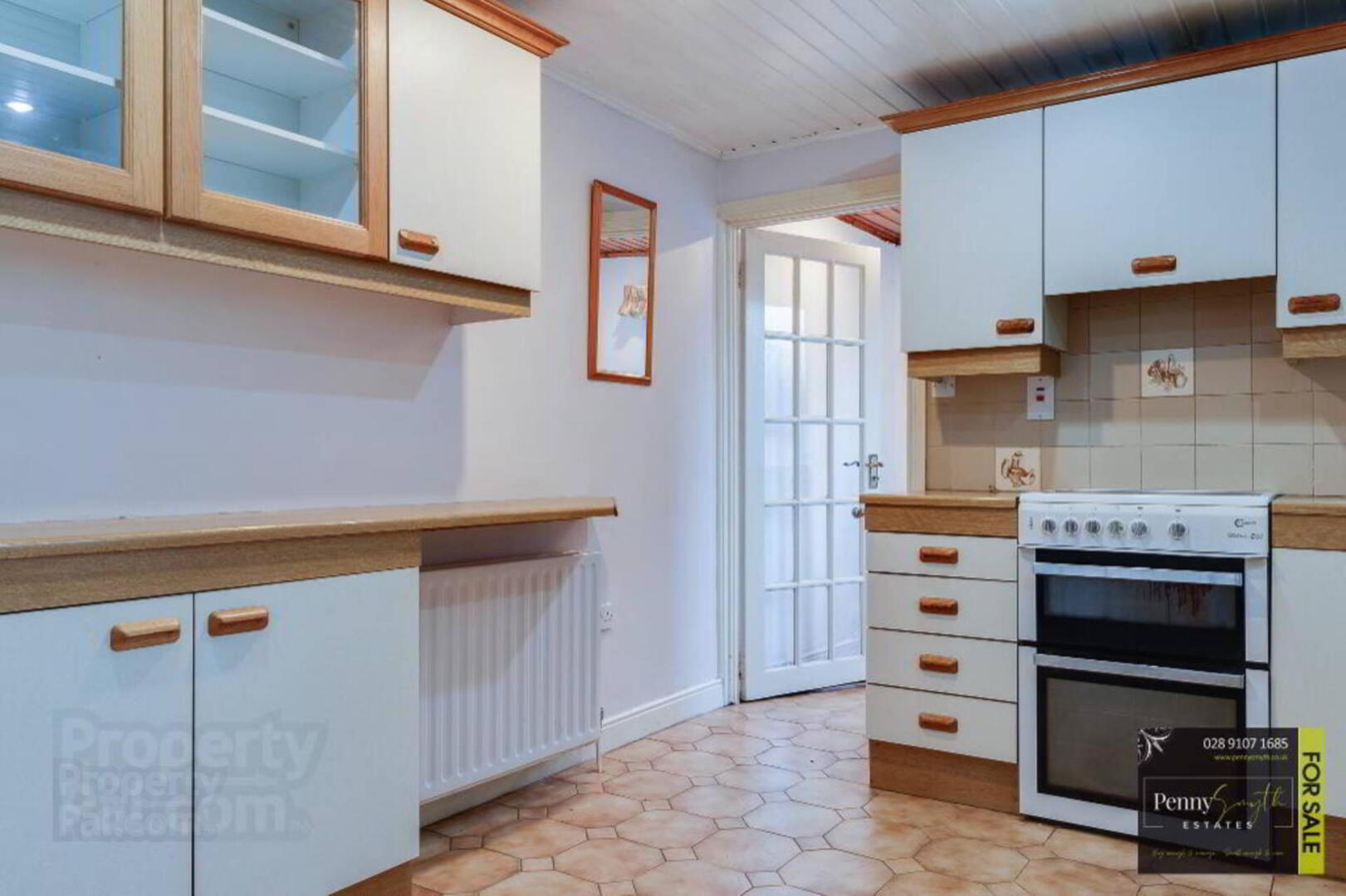 7 Hazeldene Gardens 24 of 33