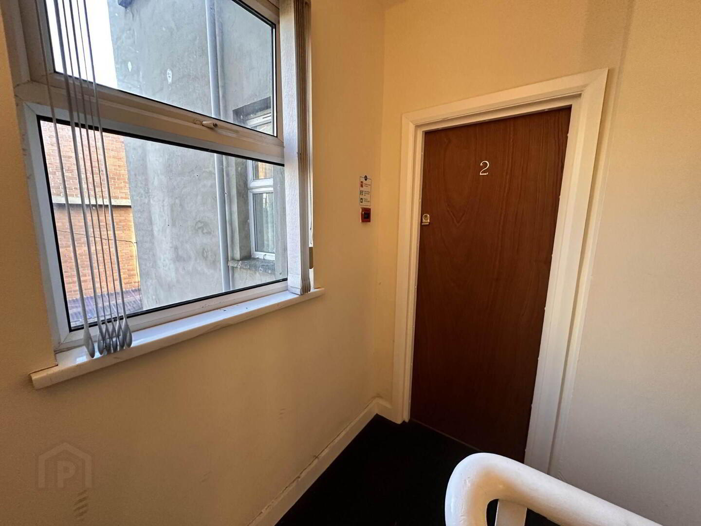 Apt 2, 6 Glandore Avenue 4 of 14