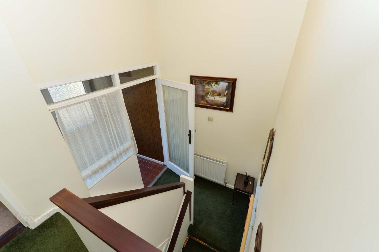 20 Belvedere Road 6 of 14