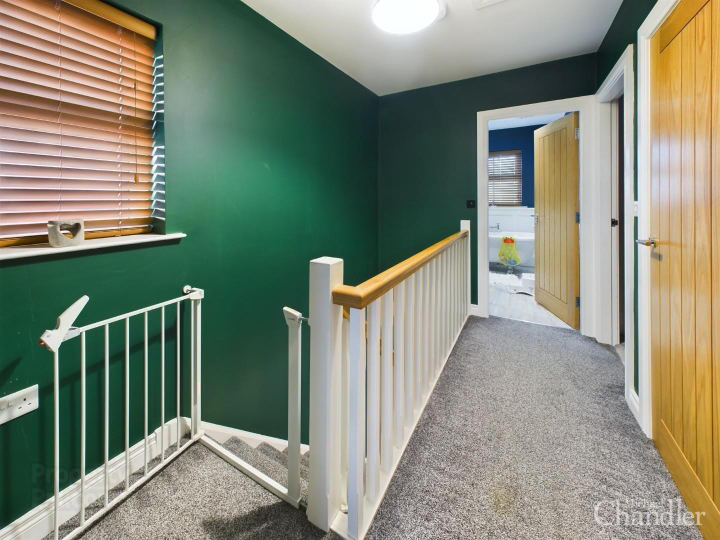 76a Monree Hill 8 of 18