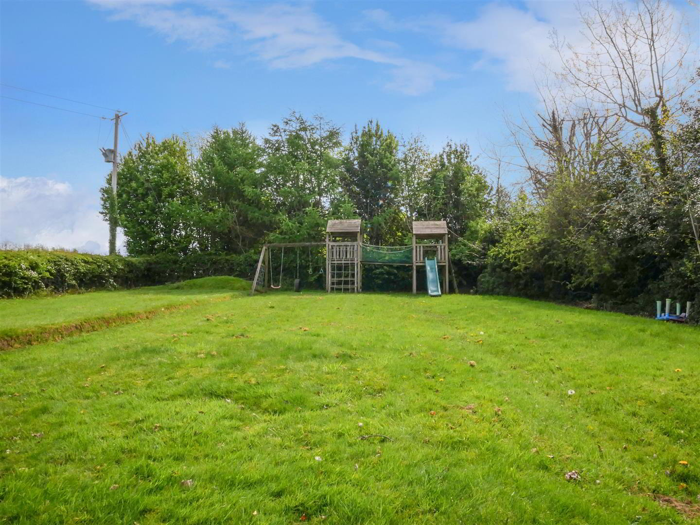 228 Hillhall Road 47 of 51