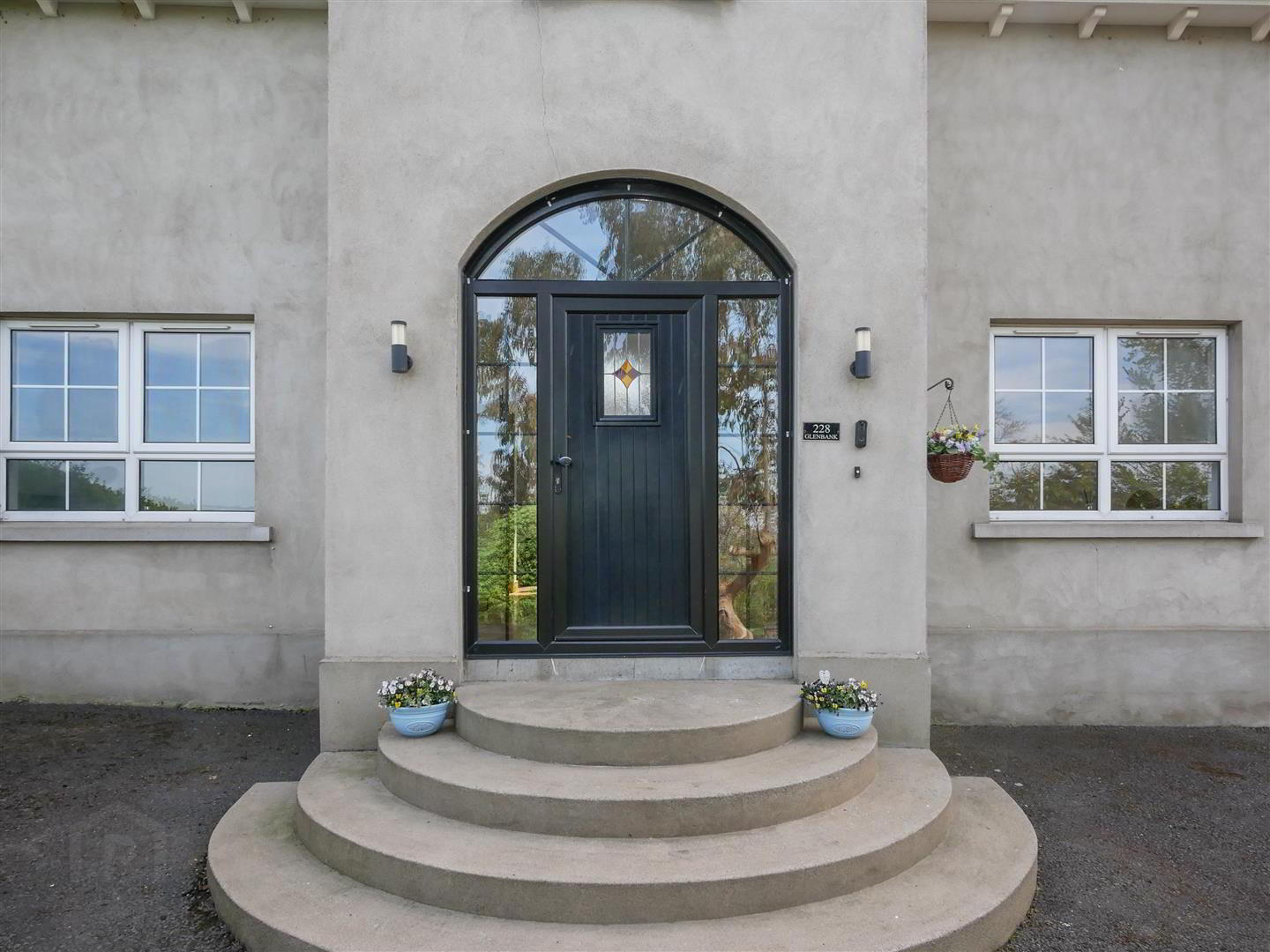 228 Hillhall Road 4 of 51