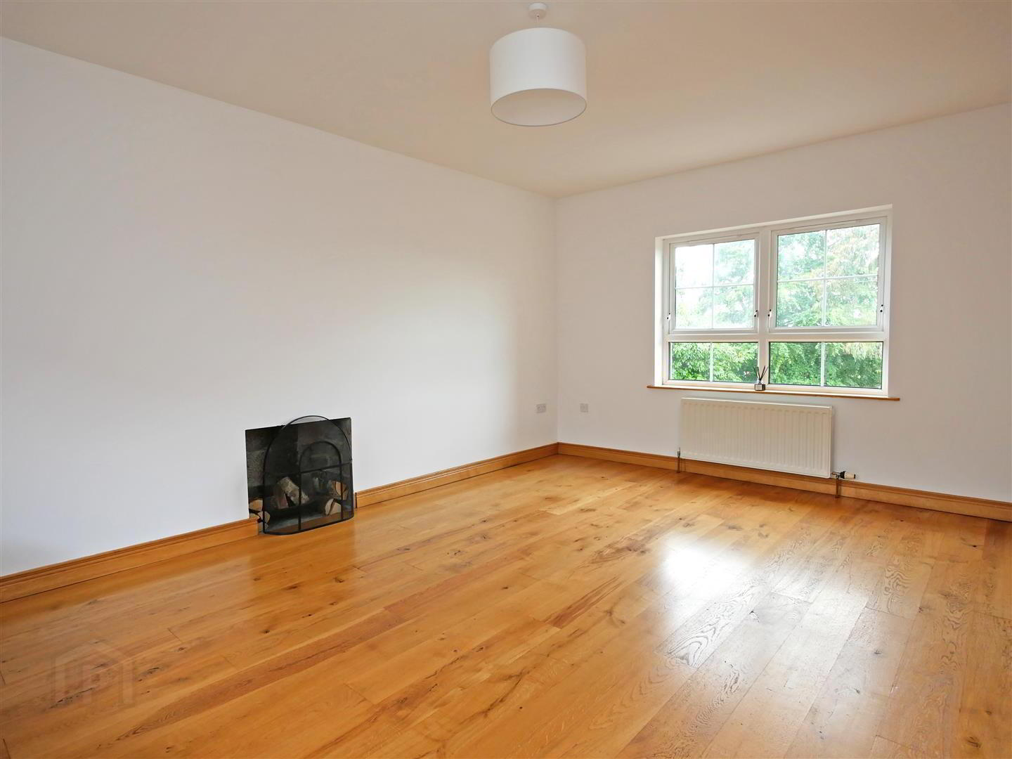 228 Hillhall Road 10 of 51