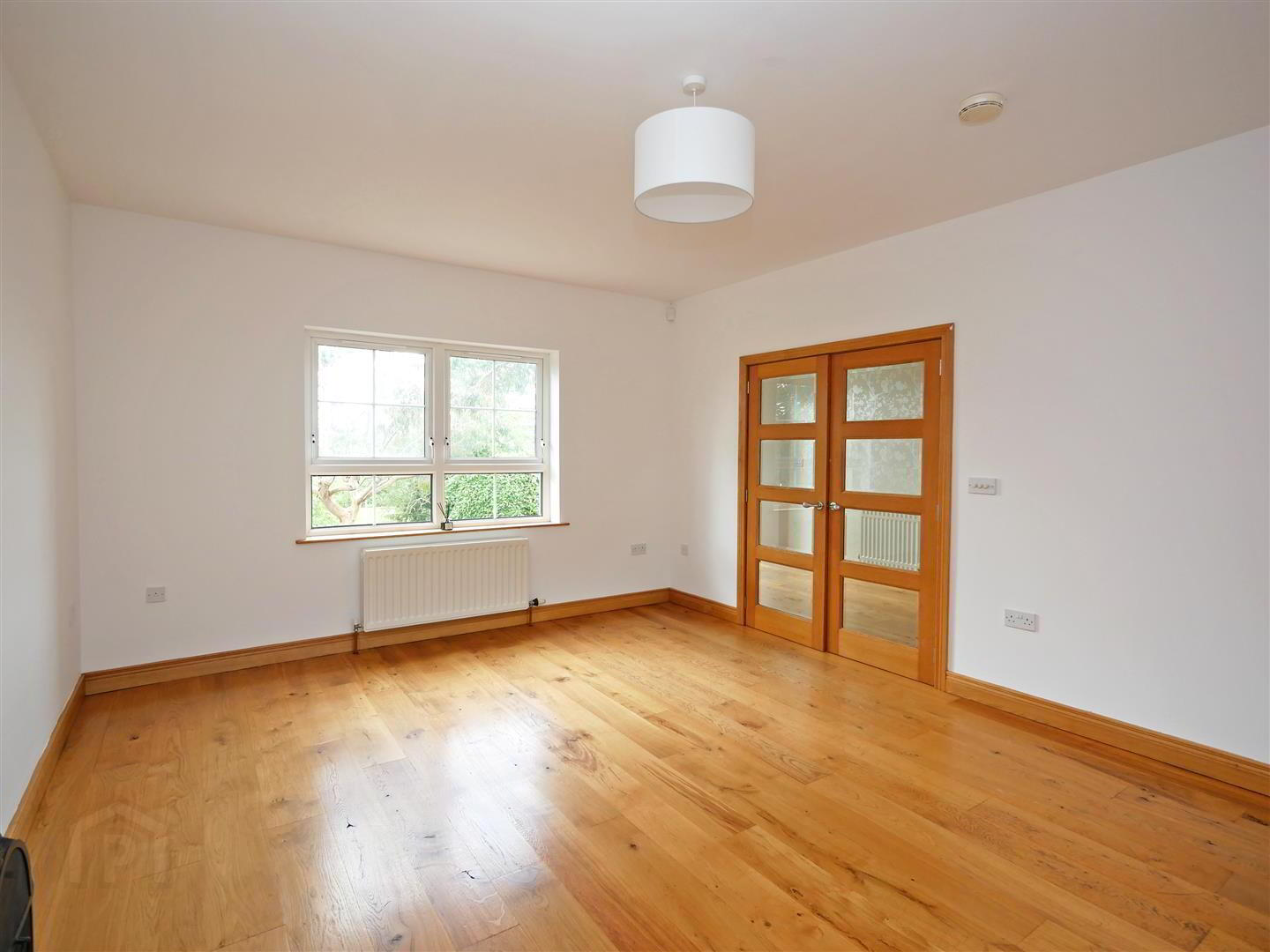 228 Hillhall Road 11 of 51