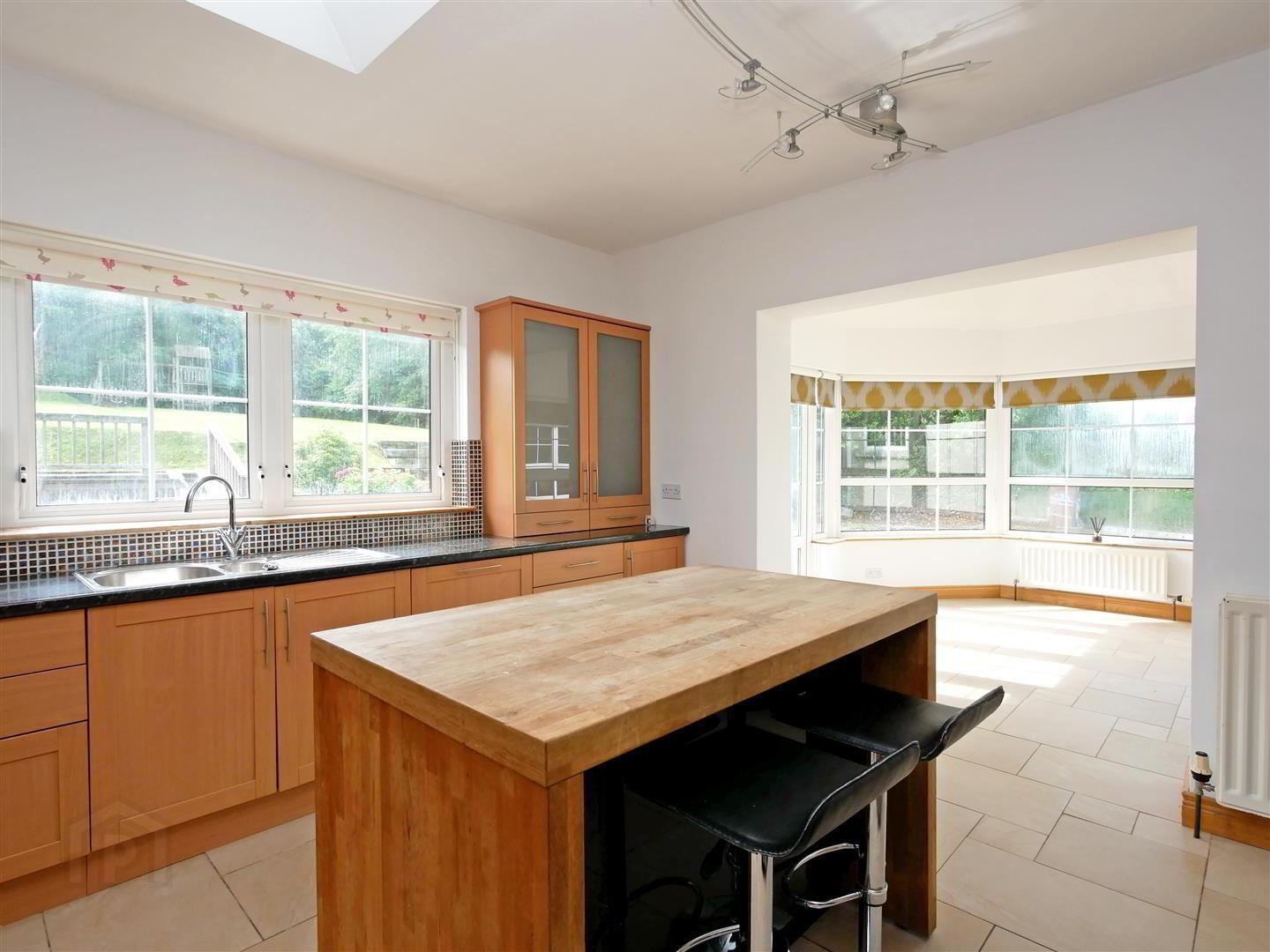 228 Hillhall Road 23 of 51