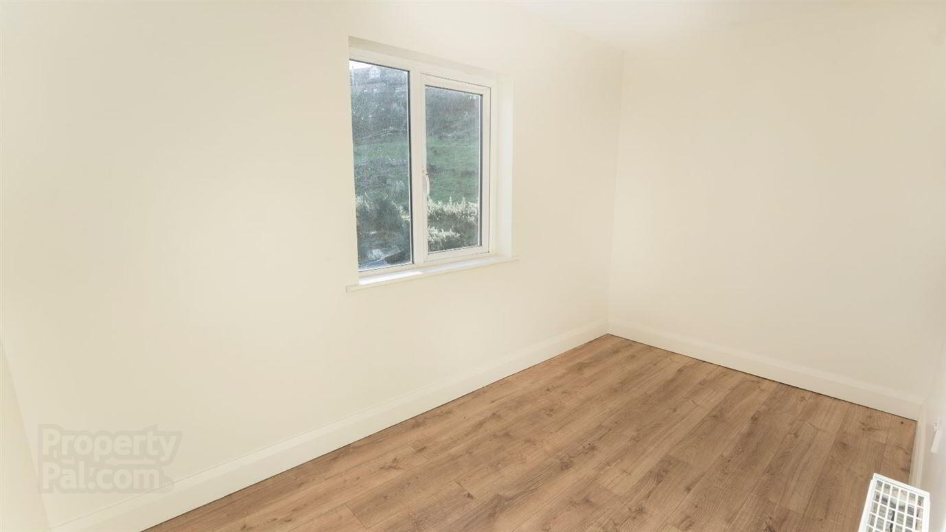 25 Saint Michaels Terrace 14 of 19