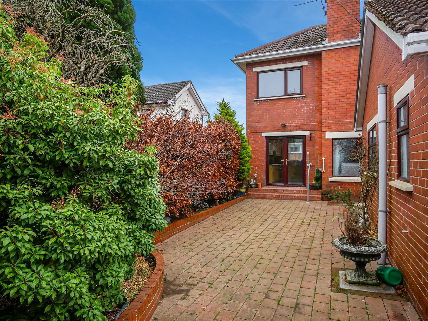 30 Cairnshill Road 18 of 19